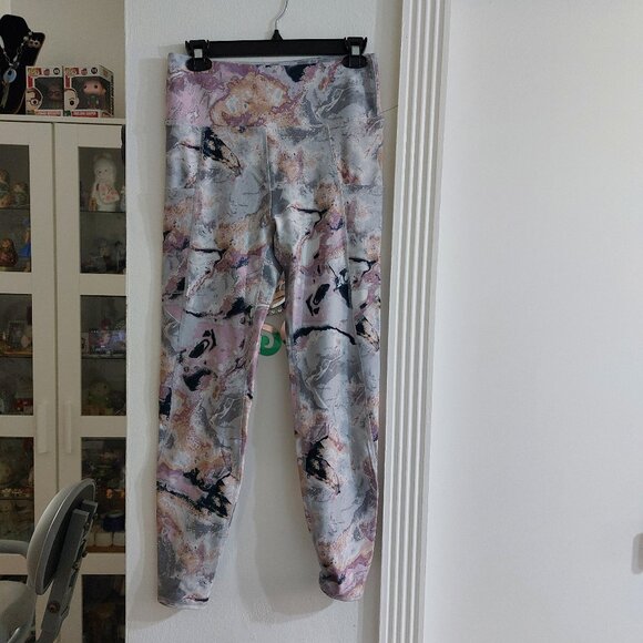 Tahari Sport Tights Comfort Stretch Best Exercise Must Have On MEDIUM - Picture 2 of 15